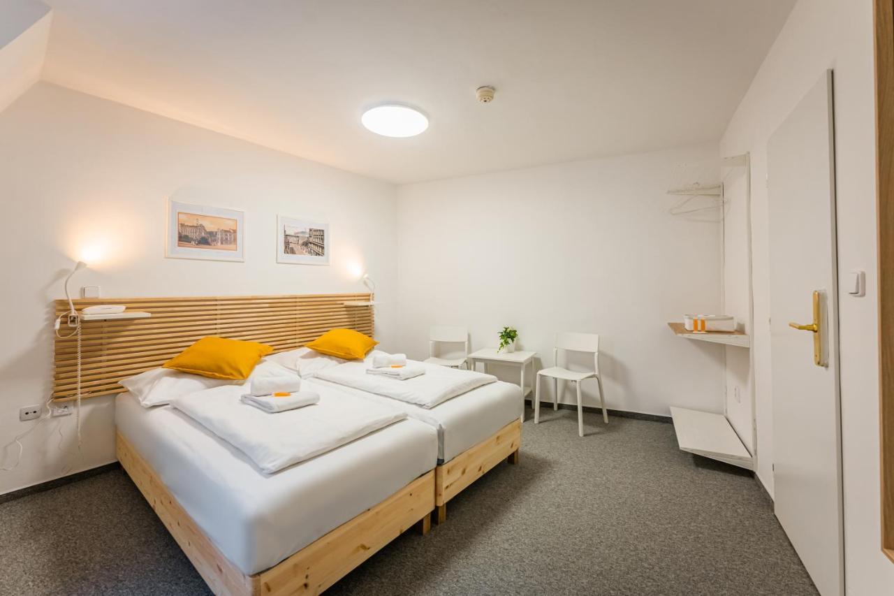 Hotel Ostaš Prag
